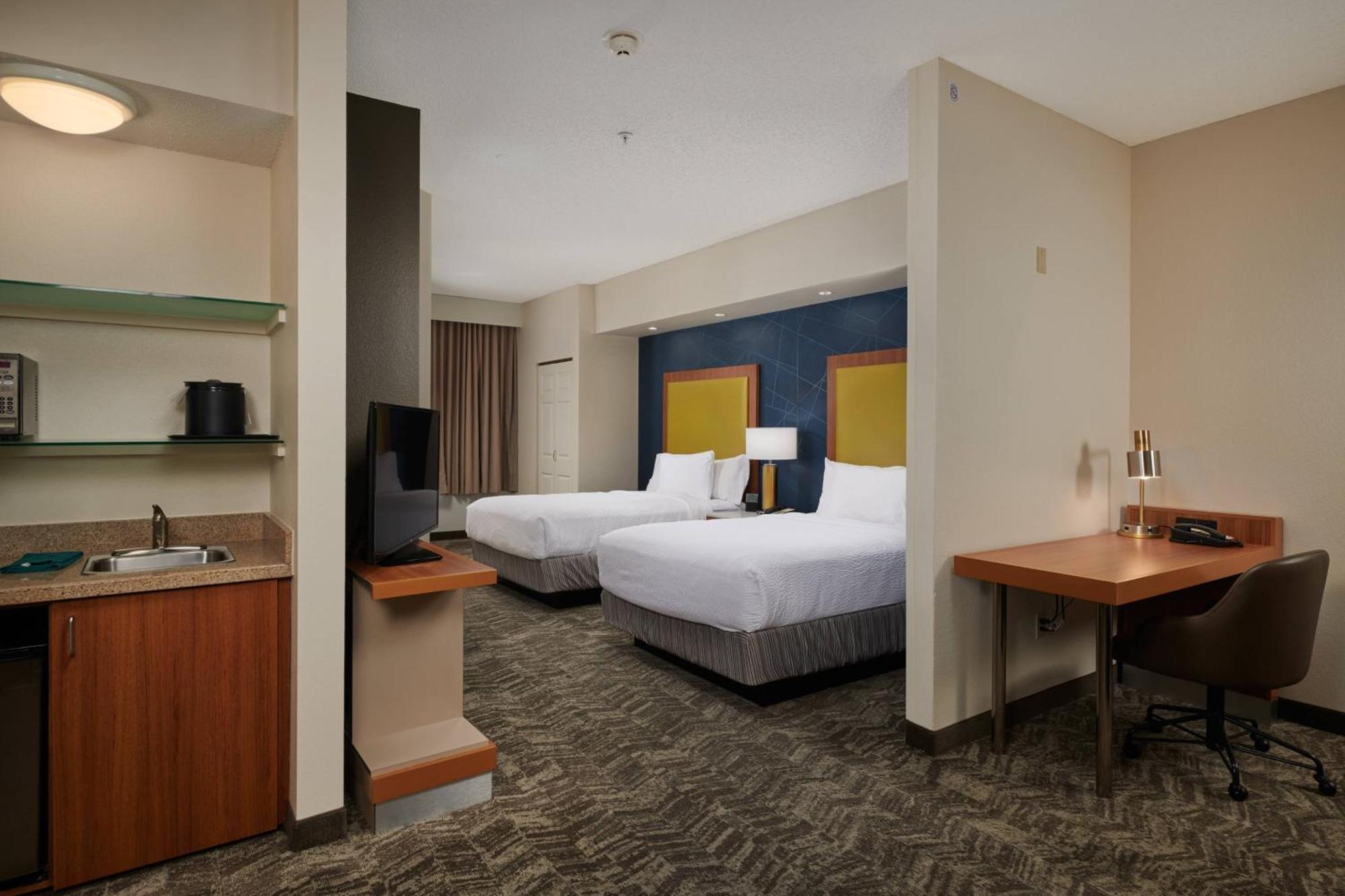 Springhill Suites By Marriott Baton Rouge North / Airport Exterior photo