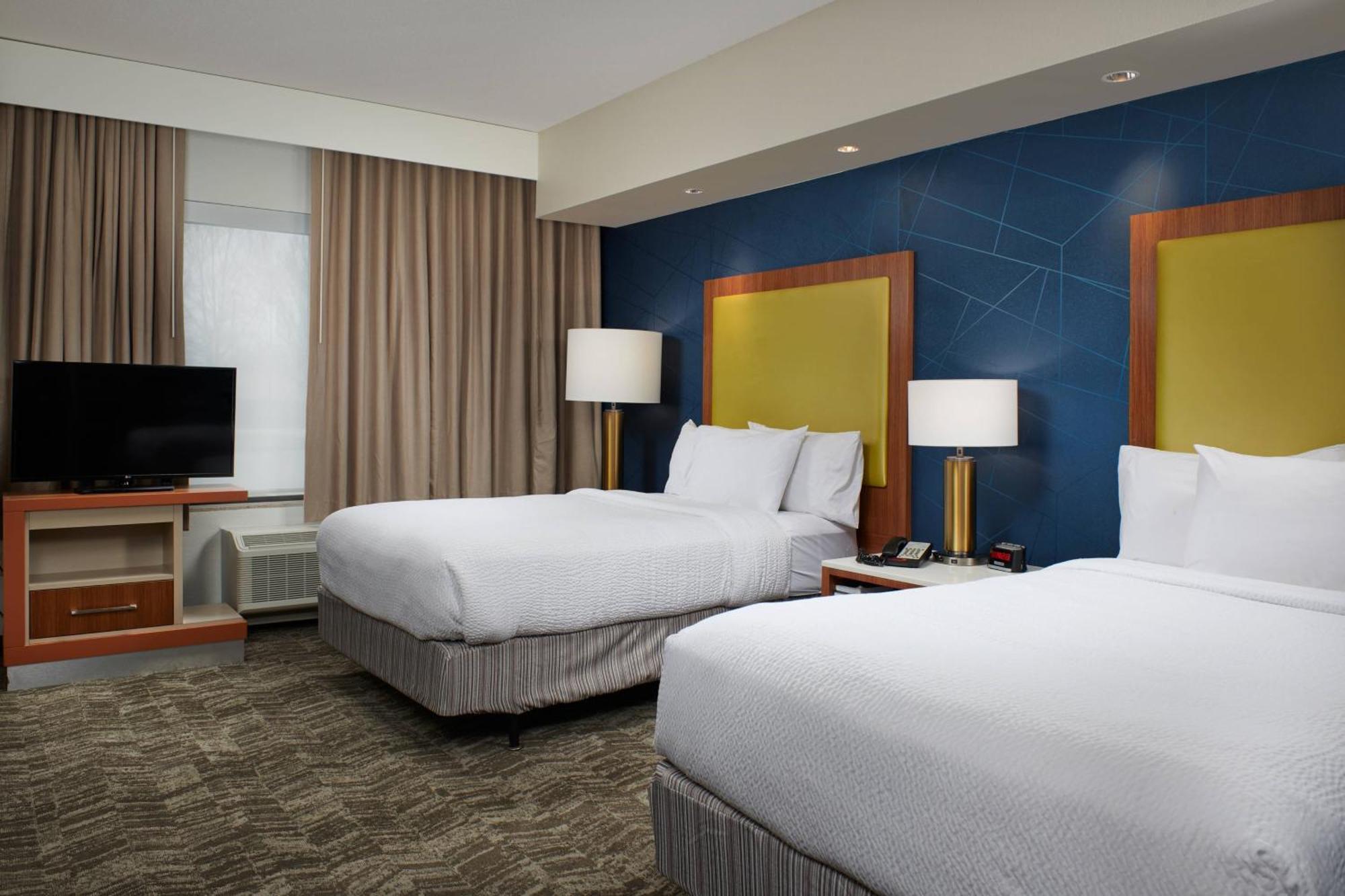 Springhill Suites By Marriott Baton Rouge North / Airport Exterior photo